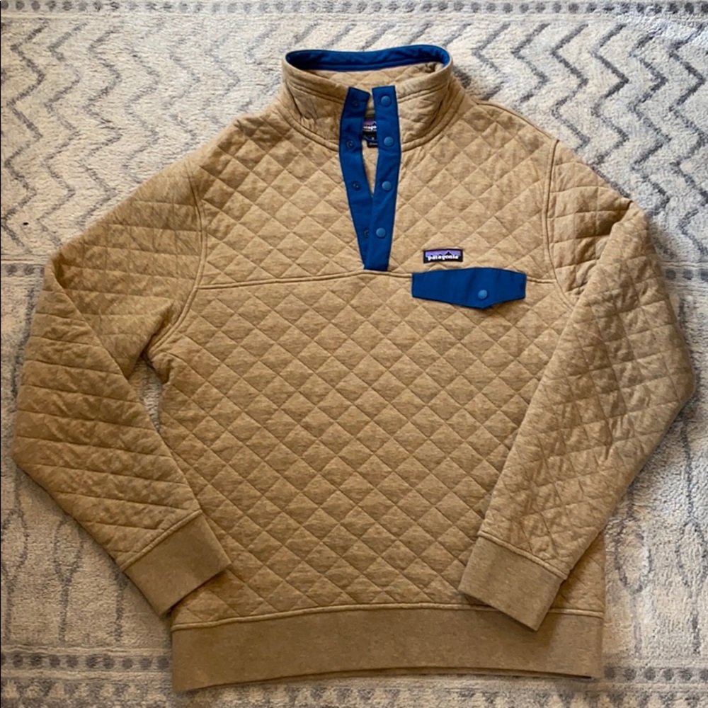 Patagonia mens pullover. Size medium. NWOT